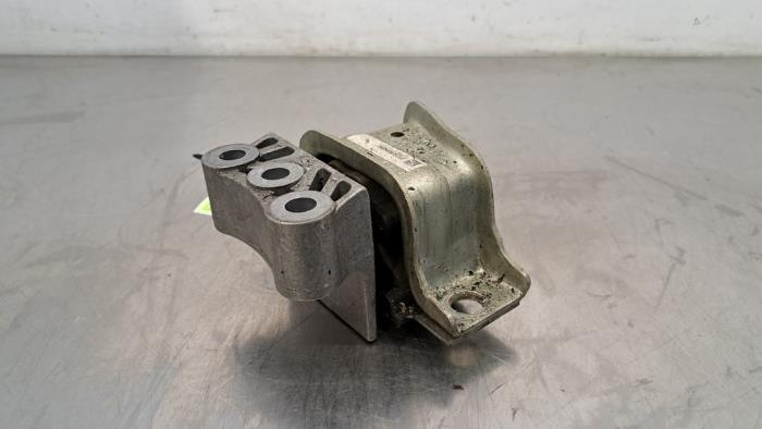Used Engine mount Peugeot Boxer (U9) 2.0 BlueHDi 130 Price € 24,20 Inclusive VAT offered by Autohandel Didier