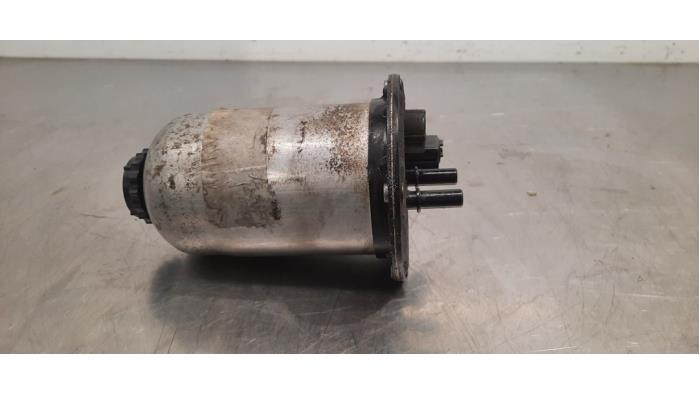 Gebrauchte Kraftstofffilter Renault Master III (FV) 2.3 dCi 135 16V FWD Preis € 18,15 Mit Mehrwertsteuer angeboten von Autohandel Didier