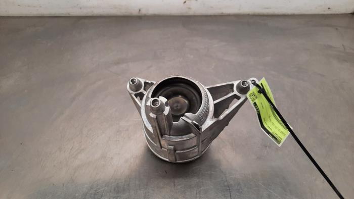 Used Engine mount Mercedes C Estate (S206) C-220d 2.0 Turbo 16V Price € 163,35 Inclusive VAT offered by Autohandel Didier
