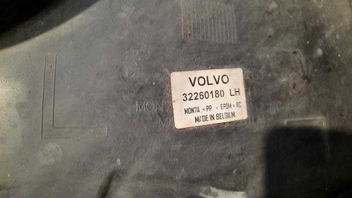 Wheel arch liner Volvo XC40 2.0 D3 16V - 32260180