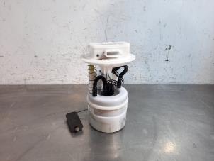 Używane Elektryczna pompa paliwa Renault Clio V (RJAB) 1.0 TCe 90 12V Cena € 102,85 Z VAT oferowane przez Autohandel Didier