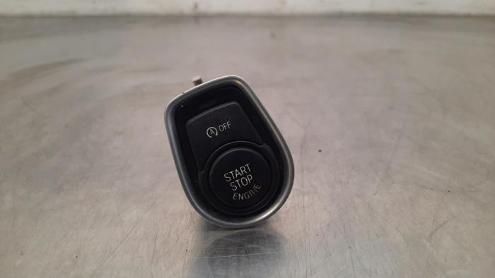Używane Przelacznik Start/Stop BMW 2 serie (F22) 218d 2.0 16V Cena € 18,15 Z VAT oferowane przez Autohandel Didier