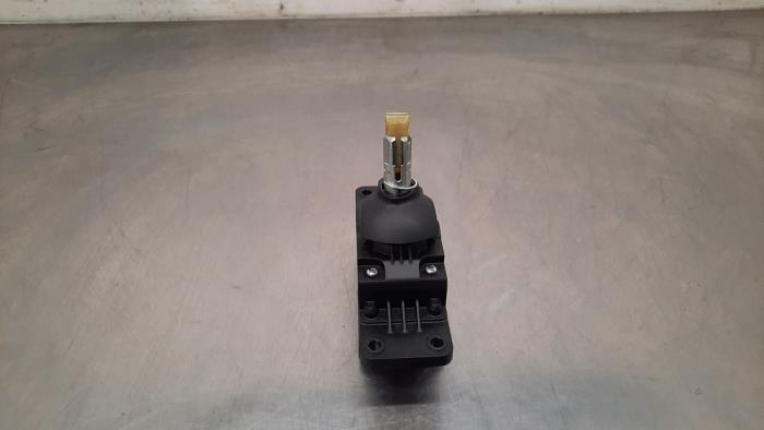 Begagnade Växelspak MG HS/EHS I (AS23) 1.5 EHS T-GDI Hybrid Pris € 60,50 Inklusive moms erbjuds av Autohandel Didier