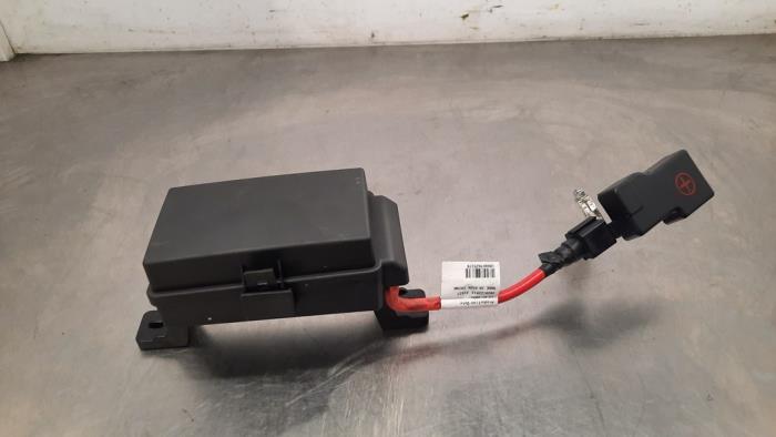 Begagnade Säkringsbox MG HS/EHS I (AS23) 1.5 EHS T-GDI Hybrid Pris € 102,85 Inklusive moms erbjuds av Autohandel Didier