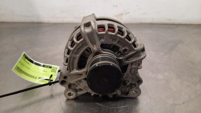 Begagnade Dynamo Volkswagen Polo VI (AW1) 1.0 MPI 12V Pris € 133,10 Inklusive moms erbjuds av Autohandel Didier