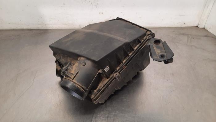 Gebrauchte Luftfiltergehäuse Volvo V90 II (PW) 2.0 D3 16V Preis € 60,50 Mit Mehrwertsteuer angeboten von Autohandel Didier