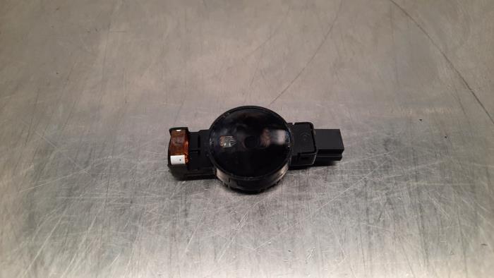 Gebrauchte Regensensor Mini Countryman (F60) 1.5 TwinPower Turbo 12V Cooper SE ALL4 Preis € 60,50 Mit Mehrwertsteuer angeboten von Autohandel Didier