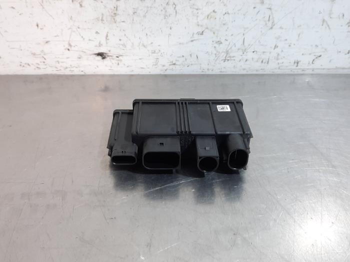 Używane Komputer pokladowy Mini Mini (F55) 1.2 12V One Cena € 30,25 Z VAT oferowane przez Autohandel Didier