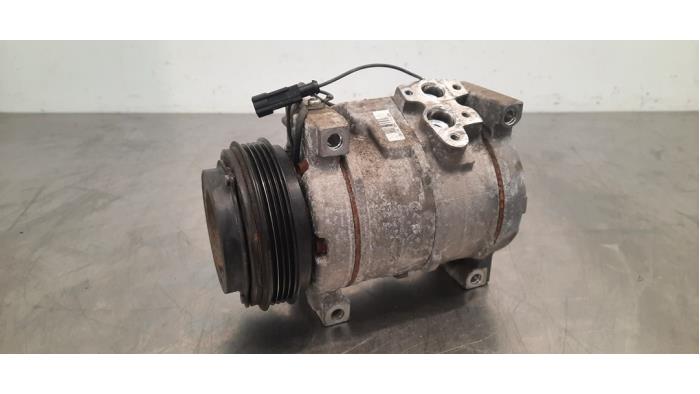 Usagé Pompe clim Iveco New Daily VI 50C18, 60C18 Prix € 133,10 Prix TTC proposé par Autohandel Didier