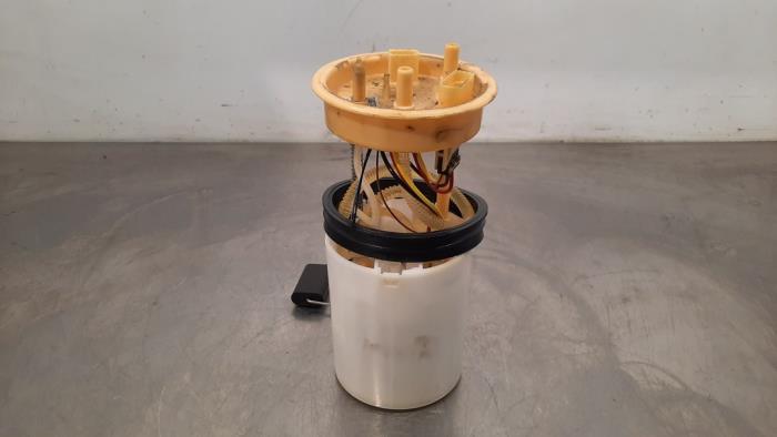 Usagé Pompe à carburant MAN TGE 2.0 TDI Prix € 163,35 Prix TTC proposé par Autohandel Didier