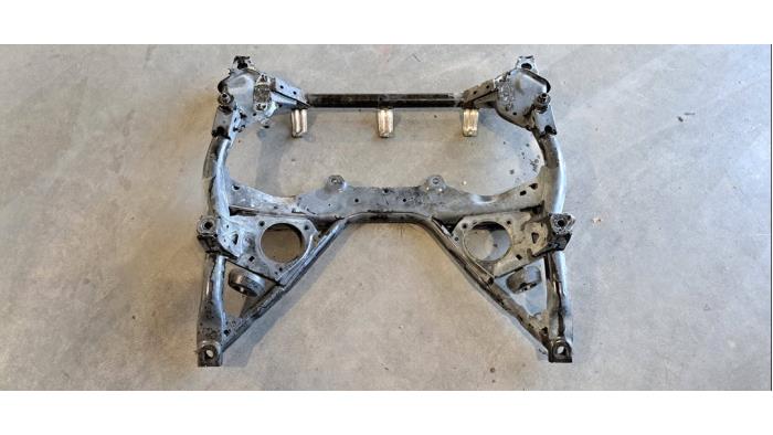 Usados Subchasis BMW 3 serie Touring (F31) 316d 2.0 16V Precio € 163,35 IVA incluido ofrecido por Autohandel Didier