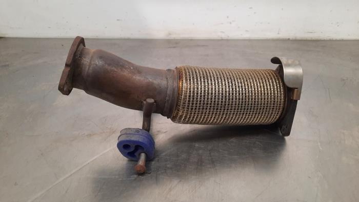 Used Exhaust front section Volvo XC90 II 2.0 T8 16V eAWD Price € 48,40 Inclusive VAT offered by Autohandel Didier