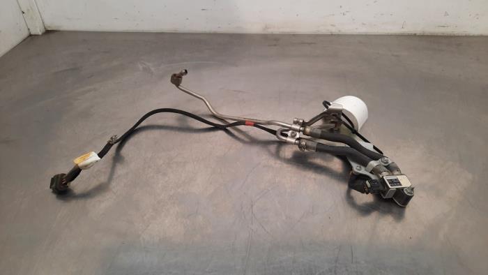 Begagnade MAP-sensor (insugsrör) Mercedes C Estate (S205) C-200 1.5 EQ Boost Pris € 30,25 Inklusive moms erbjuds av Autohandel Didier