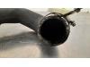Laddluftkylarslang från en Ford Transit Custom 2.0 TDCi 16V Eco Blue 130 2022