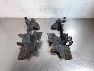 Begagnade Plastdetaljer Opel Astra K 1.0 Turbo 12V Pris € 24,20 Inklusive moms erbjuds av Autohandel Didier