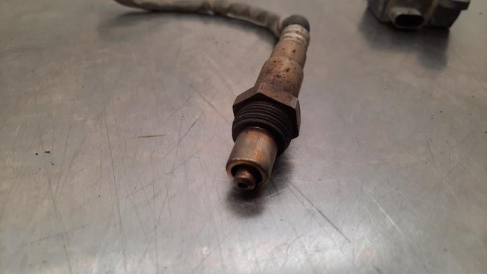 Lambda probe from a Iveco New Daily VI 50C18, 60C18 2023