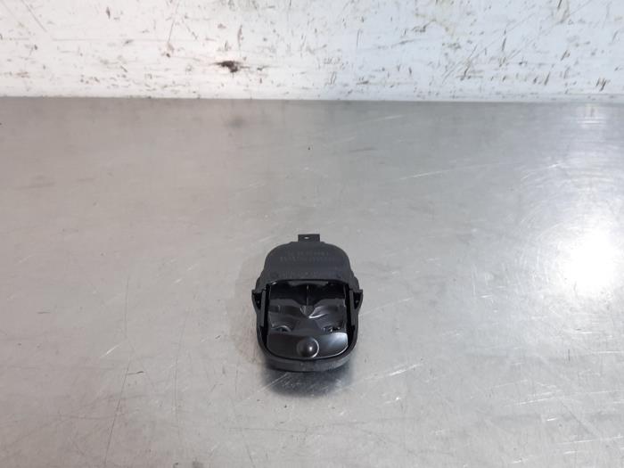 Begagnade Regnsensor Opel Mokka/Mokka X 1.4 Turbo 16V 4x2 Pris € 18,15 Inklusive moms erbjuds av Autohandel Didier