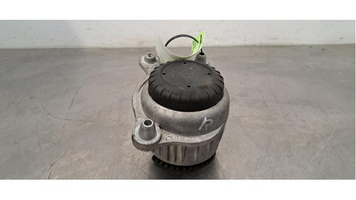 Used Engine mount Mercedes C (W205) C-200 1.6 CDI BlueTEC, C-200 d 16V Price € 36,30 Inclusive VAT offered by Autohandel Didier