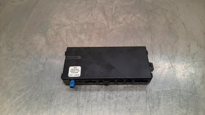 Używane Antena GPS Peugeot Boxer (U9) 2.2 Blue HDi 120 Cena € 96,80 Z VAT oferowane przez Autohandel Didier