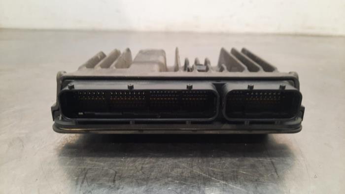 Engine management computer from a Lexus NX I (Z1) 300 2.0 16V 2017
