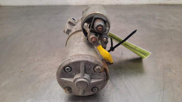 Startmotor från en Ford Transit Custom 2.0 TDCi 16V Eco Blue 130 2023