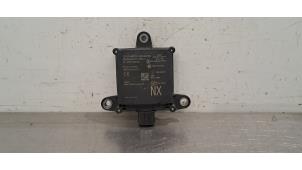 Dödvinkelsensor från en Lexus NX I (Z1) 300 2.0 16V 2017