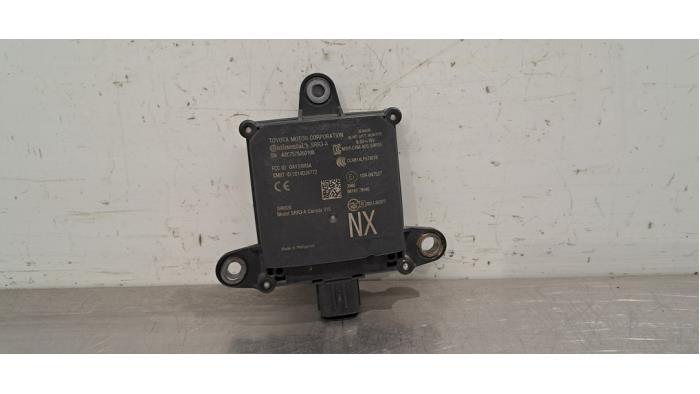 Begagnade Dödvinkelsensor Lexus NX I (Z1) 300 2.0 16V Pris € 266,20 Inklusive moms erbjuds av Autohandel Didier