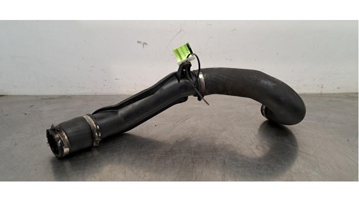 Gebrauchte Intercooler Rohr Porsche Cayenne II (92A) 3.0 D V6 24V Preis € 66,55 Mit Mehrwertsteuer angeboten von Autohandel Didier