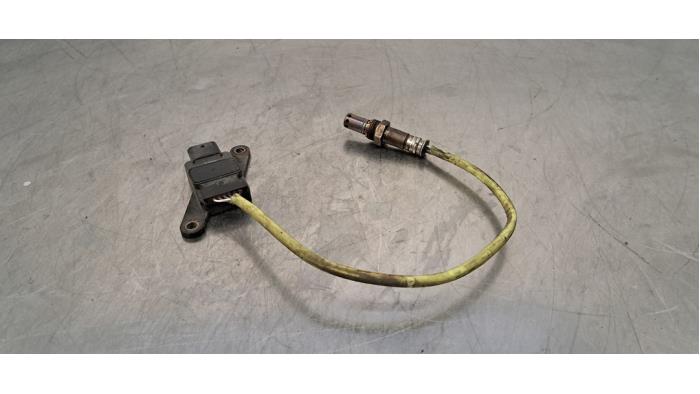 Begagnade NOx-sensor Mercedes Vito (447.6) 2.0 114 CDI 16V Pris € 133,10 Inklusive moms erbjuds av Autohandel Didier