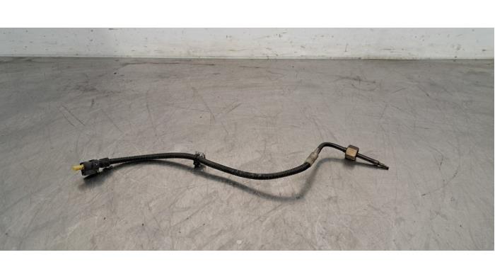 Used Particulate filter sensor Mercedes Vito (447.6) 2.0 114 CDI 16V Price € 30,25 Inclusive VAT offered by Autohandel Didier