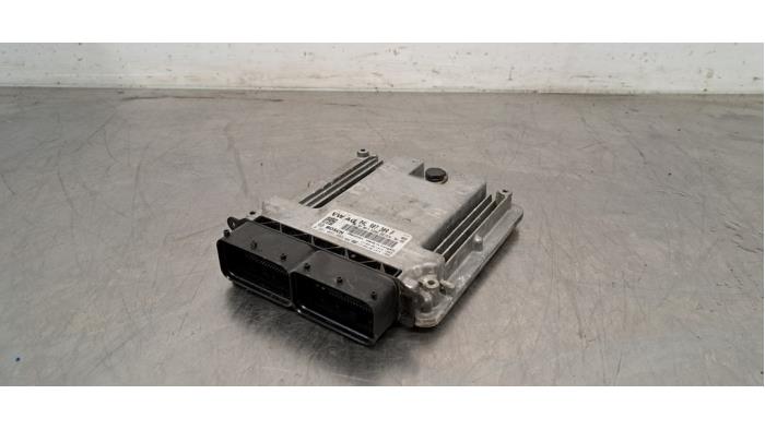 Used Engine management computer Volkswagen Touran (5T1) 2.0 TDI 150 Price € 96,80 Inclusive VAT offered by Autohandel Didier