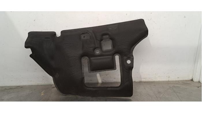 Used Engine cover Mercedes Sprinter 3,5t (907.6/910.6) 314 CDI 2.1 D FWD Price € 24,20 Inclusive VAT offered by Autohandel Didier