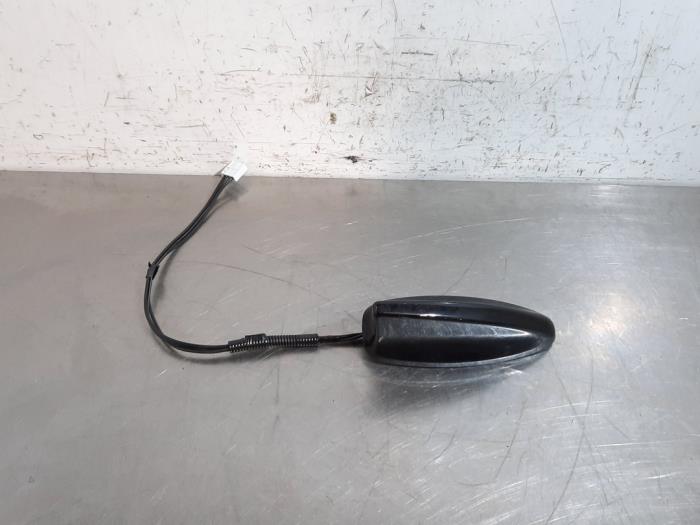 Używane Antena Honda Civic (FL) 2.0 Type R Cena € 42,35 Z VAT oferowane przez Autohandel Didier