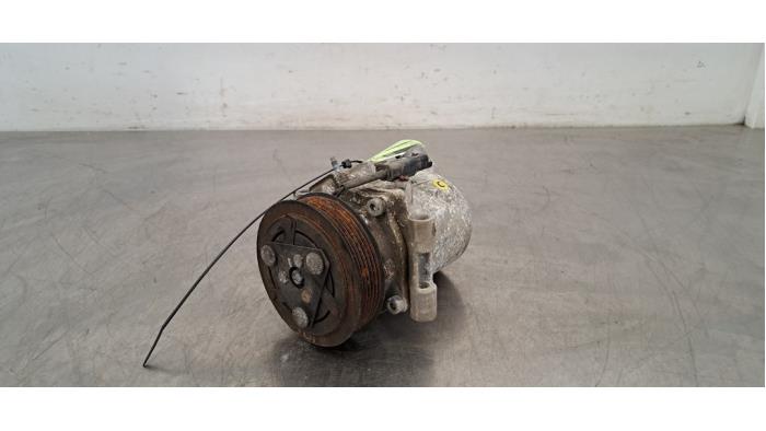 Begagnade Kompressor Peugeot Expert (V1/VA/VB/VE/VF/VT/VY) 1.5 BlueHDi 120 Pris € 266,20 Inklusive moms erbjuds av Autohandel Didier