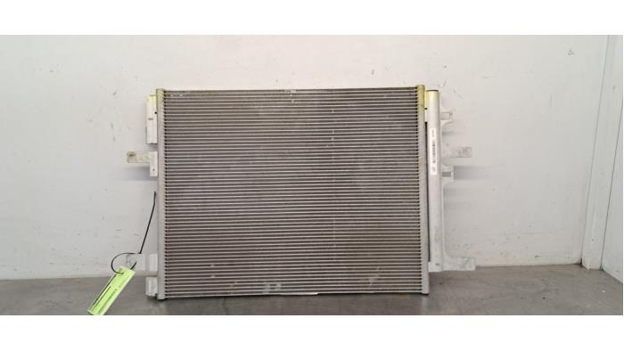 Gebrauchte Klima Kondensor Peugeot 308 (F3/FB/FH/FM/FP) 1.6 16V HYBRID 180 Preis € 60,50 Mit Mehrwertsteuer angeboten von Autohandel Didier