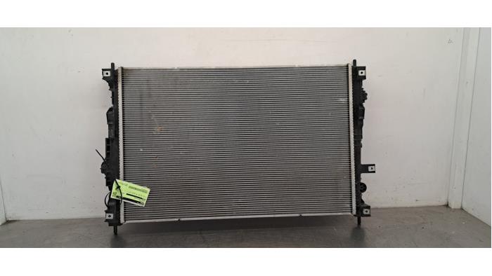 Used Radiator Peugeot 308 (F3/FB/FH/FM/FP) 1.6 16V HYBRID 180 Price € 60,50 Inclusive VAT offered by Autohandel Didier