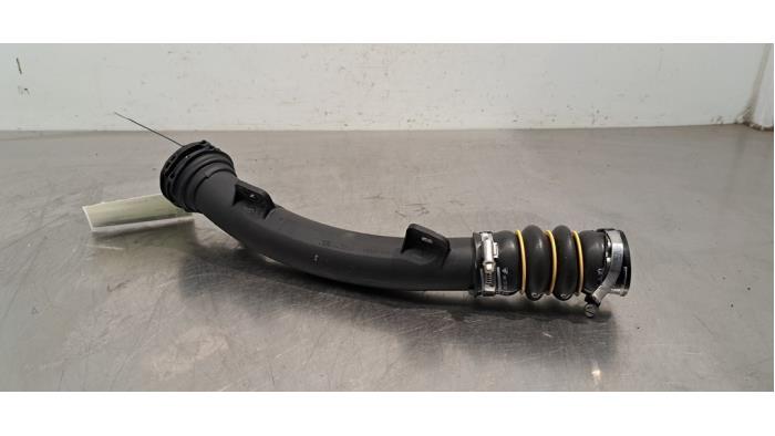 Gebrauchte Intercooler Rohr Citroen C3 Aircross I (2C/2R) 1.2 e-THP PureTech 110 Preis € 30,25 Mit Mehrwertsteuer angeboten von Autohandel Didier