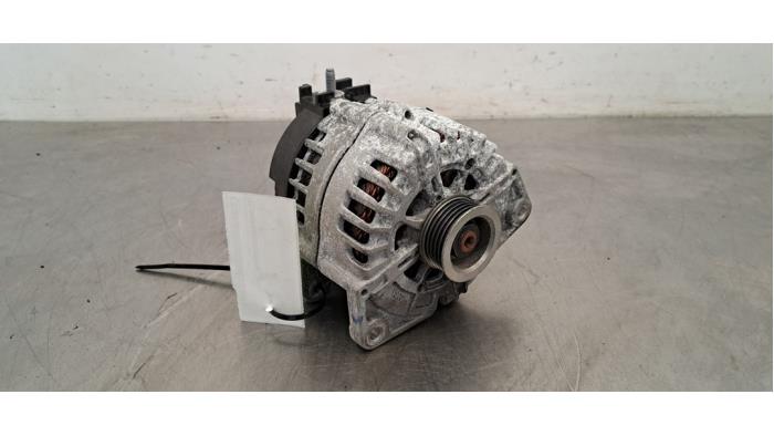 Gebrauchte Dynamo Mercedes C Estate (S205) C-200d 1.6 Turbo 16V Preis € 102,85 Mit Mehrwertsteuer angeboten von Autohandel Didier