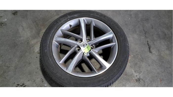 Begagnade Hjul + däck MG HS/EHS I (AS23) 1.5 EHS T-GDI Hybrid Pris € 199,65 Inklusive moms erbjuds av Autohandel Didier