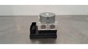 Usagé Bloc ABS Volkswagen Golf VIII (CD1) 1.5 TGI 16V Prix € 133,10 Prix TTC proposé par Autohandel Didier