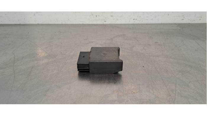 Usagé Module pompe carburant Volkswagen Golf VIII (CD1) 1.5 TGI 16V Prix € 12,10 Prix TTC proposé par Autohandel Didier