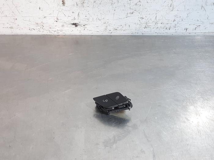 Central locking switch Mercedes Sprinter 3t 214 CDI 2.1 D FWD - A2139059603