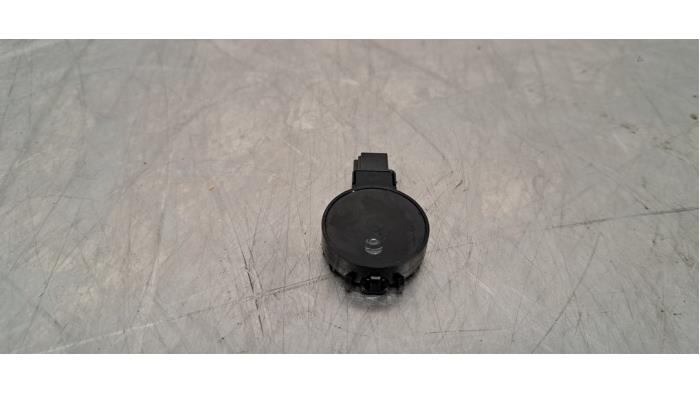 Begagnade Regnsensor Renault Express 1.5 dCi 95 Pris € 48,40 Inklusive moms erbjuds av Autohandel Didier