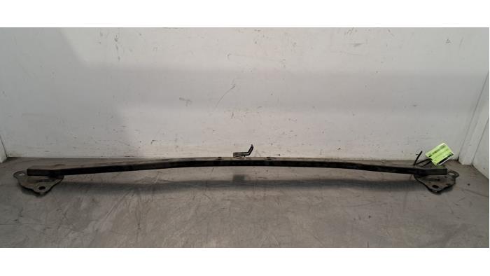 Gebrauchte Motorbalken Volvo V40 (MV) 2.0 D2 16V Preis € 30,25 Mit Mehrwertsteuer angeboten von Autohandel Didier