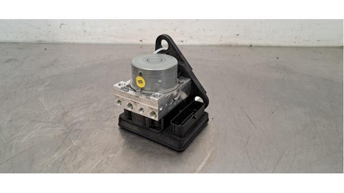 Usagé Pompe ABS Volkswagen ID.4 (E21) PRO 77 kWh Prix € 665,50 Prix TTC proposé par Autohandel Didier