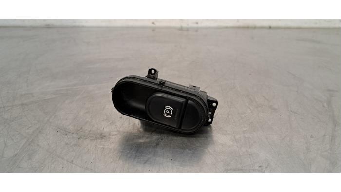 Używane Przelacznik hamulca postojowego Mini Clubman (F54) 2.0 Cooper D 16V Cena € 30,25 Z VAT oferowane przez Autohandel Didier