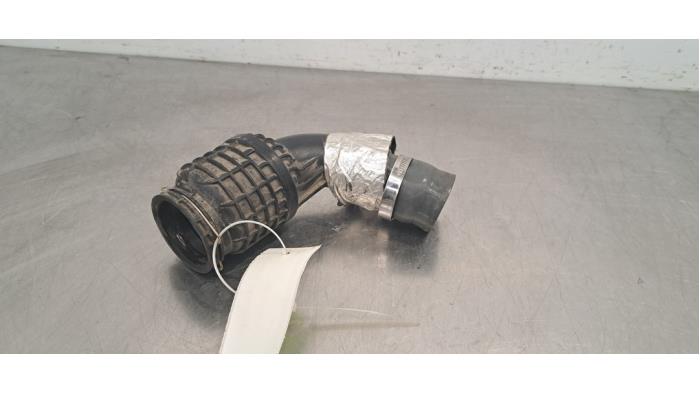 Gebrauchte Intercooler Rohr Nissan NV 300 2.0 dCi 16V 145 Preis € 24,20 Mit Mehrwertsteuer angeboten von Autohandel Didier
