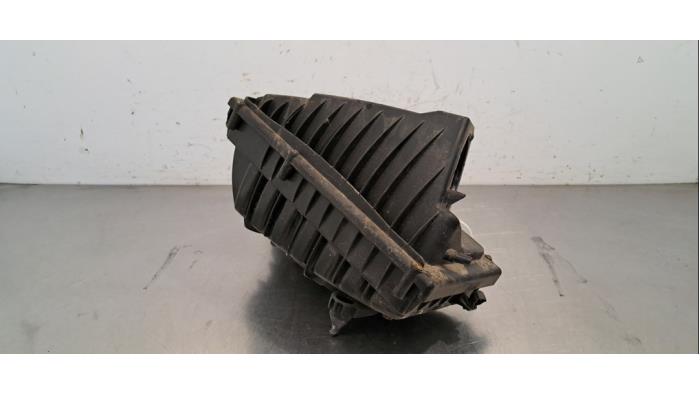 Begagnade Luftfilterhus Landrover Range Rover Sport (LW) 3.0 SDV6 Pris € 133,10 Inklusive moms erbjuds av Autohandel Didier