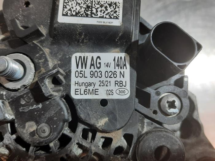 Dynamo van een Volkswagen Golf VIII (CD1) 2.0 GTD 16V 2021
