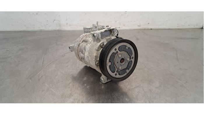 Usagé Pompe clim Audi A3 Sportback (8YA) 2.0 30 TDI 16V Prix € 102,85 Prix TTC proposé par Autohandel Didier